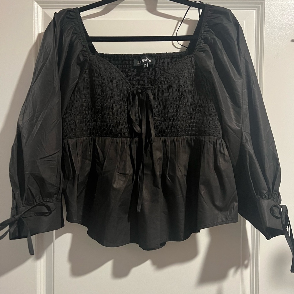 En Saison Women's Black Smocked Top-NWOT